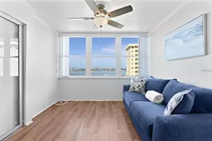 4550 Cove Cir, Saint Petersburg, FL 33708 - Photo 35