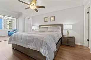 4550 Cove Cir, Saint Petersburg, FL 33708 - Photo 29