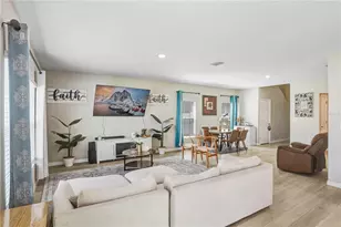 7704 Twin Leaf Terrace, Parrish, FL 34219 - Photo 5