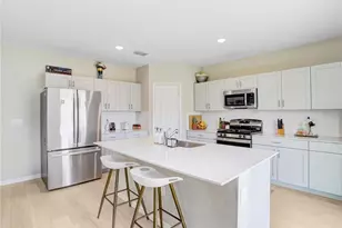 7704 Twin Leaf Terrace, Parrish, FL 34219 - Photo 7