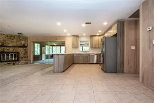 2205 Butch Cassidy Trail, Wimauma, FL 33598 - Photo 21