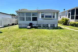 333 Mt Richmond Ave NE, Saint Petersburg, FL 33702 - Photo 21