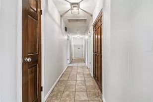 10725 Dixon Dr, Riverview, FL 33579 - Photo 21