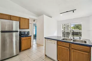 2222 Champlain Ave, Spring Hill, FL 34609 - Photo 33