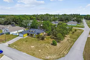 2222 Champlain Ave, Spring Hill, FL 34609 - Photo 61