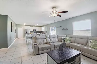 11916 Wild Daffodil Court, Riverview, FL 33579 - Photo 7