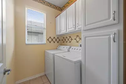 10136 Kingsbridge Avenue, Tampa, FL 33626 - Photo 13