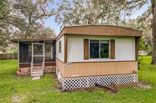 19962 Ruth St, Brooksville, FL 34601 - Photo 5