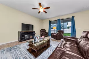 1193 Lawnview Ter, New Port Richey, FL 34655 - Photo 11