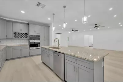 12484 Green Oak Lane, Dade City, FL 33525 - Photo 15