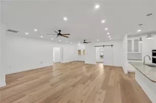 12500 Green Oak Ln, Dade City, FL 33525 - Photo 17