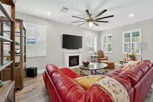 623 Winterside Dr, Apollo Beach, FL 33572 - Photo 9