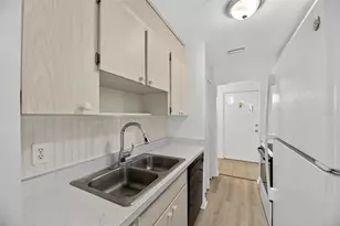 1238 Fordham Dr, Sun City Center, FL 33573 - Photo 11