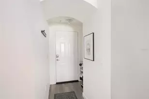 200 4th Ave S, Saint Petersburg, FL 33701 - Photo 21