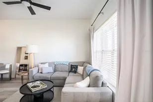 200 4th Ave S, Saint Petersburg, FL 33701 - Photo 9