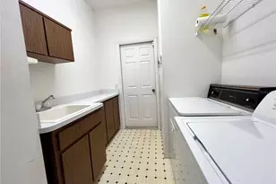 11013 Calico Warbler Ave, Weeki Wachee, FL 34613 - Photo 11