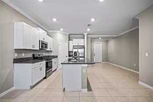 31945 Blue Passing Loop, Wesley Chapel, FL 33545 - Photo 7