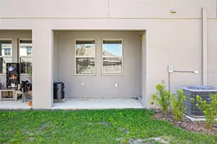 31945 Blue Passing Loop, Wesley Chapel, FL 33545 - Photo 21