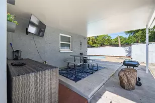 5616 Halifax Dr, Tampa, FL 33615 - Photo 25