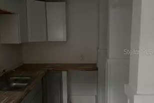 734 21st Ave S, Saint Petersburg, FL 33705 - Photo 9