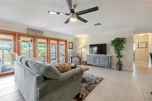 44 Cypress Dr, Palm Harbor, FL 34684 - Photo 11