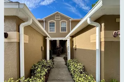 18805 Duquesne Drive, Tampa, FL 33647 - Photo 3