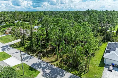 1139164804, 1139164805 Foxglove Avenue #Lot 4, lot 5, North Port, FL 34288 - Photo 3