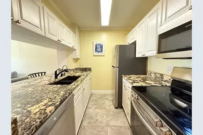 12200 Vonn Road #2105, Largo, FL 33774 - Photo 17