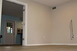 3404 W Fielder St, Tampa, FL 33611 - Photo 9