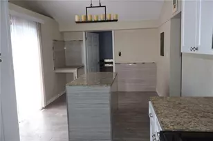 4732 W Lawn Ave, Tampa, FL 33611 - Photo 7