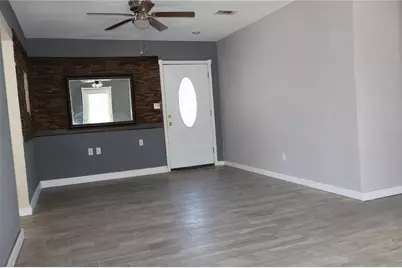 4732 W Lawn Avenue, Tampa, FL 33611 - Photo 9