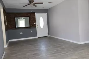 4732 W Lawn Ave, Tampa, FL 33611 - Photo 9