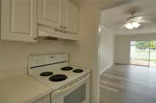 13708 Orange Sunset Dr, Tampa, FL 33618 - Photo 7