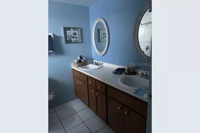 9880 W Bay Street, Seminole, FL 33776 - Photo 17