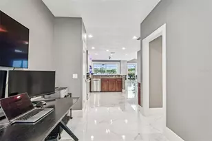 3155 Lake Ellen Dr, Tampa, FL 33618 - Photo 15