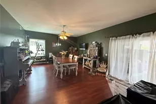 1744 Mapleleaf Blvd, Oldsmar, FL 34677 - Photo 5