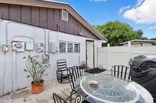 10213 Explorer Ct, Tampa, FL 33615 - Photo 13