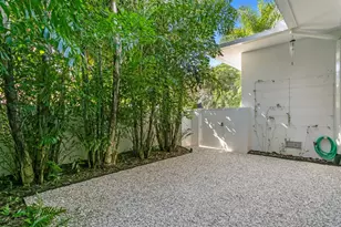 720 16th Ave NE, Saint Petersburg, FL 33704 - Photo 53