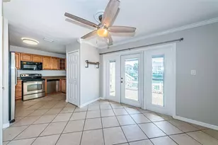 5196 Beach Dr SE, Saint Petersburg, FL 33705 - Photo 13