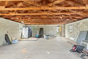 2315 E 148th Ave, Lutz, FL 33549 - Photo 15