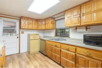 2315 E 148th Avenue, Lutz, FL 33549 - Photo 31