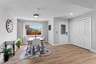 1526 Fort Duquesna Dr, Sun City Center, FL 33573 - Photo 5