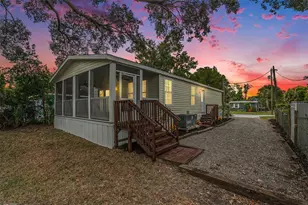 6274 Fine St, Weeki Wachee, FL 34607 - Photo 3