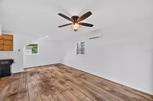 38250 13th Ave, Zephyrhills, FL 33542 - Photo 13