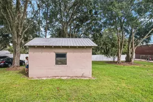 4708 Gallagher Rd, Plant City, FL 33565 - Photo 9