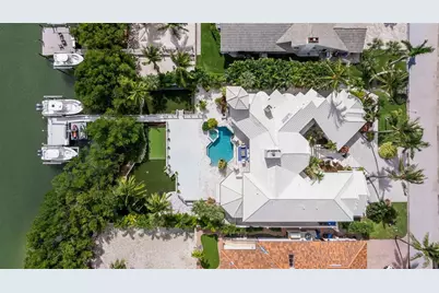 6152 52nd Street S, Saint Petersburg, FL 33715 - Photo 3