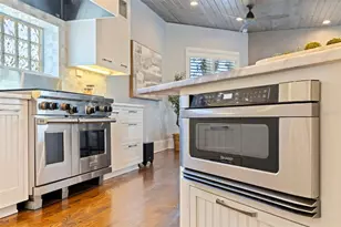 6152 52nd St S, Saint Petersburg, FL 33715 - Photo 21