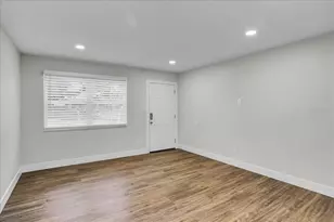 4733 W Iowa Ave, Tampa, FL 33616 - Photo 13