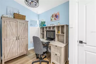 956 San Carlos Ct NE, Saint Petersburg, FL 33702 - Photo 27