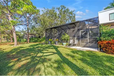 956 San Carlos Court NE, Saint Petersburg, FL 33702 - Photo 33